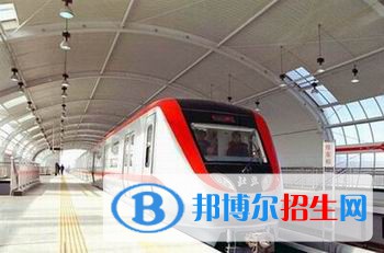 合肥2021年中專(zhuān)鐵路學(xué)?？梢钥即髮?zhuān)嗎