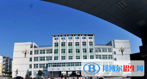 桐城中華職業(yè)學(xué)校2021年報(bào)名條件、招生要求、招生對(duì)象