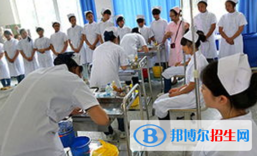 廣州2021年高等衛(wèi)校大專(zhuān)學(xué)校