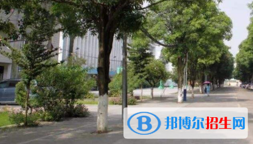 廣西2021年初中畢業(yè)報(bào)什么中專學(xué)校好