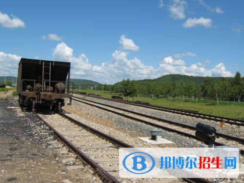 西安2021年鐵路學(xué)校讀出來(lái)是什么文憑