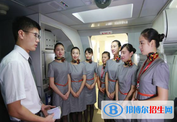 武漢2021年有哪些航空服務學校比較好