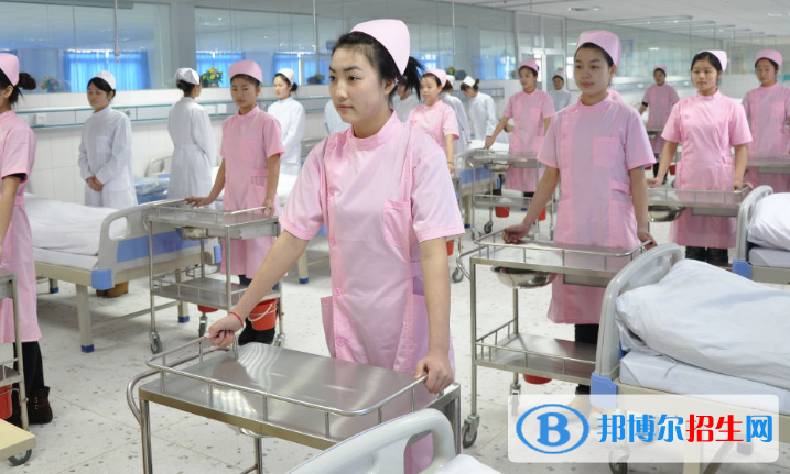 廣州2021年去讀衛(wèi)校學什么對以后好一點