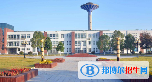 阜陽衛(wèi)生學(xué)校2021年報名條件、招生要求、招生對象
