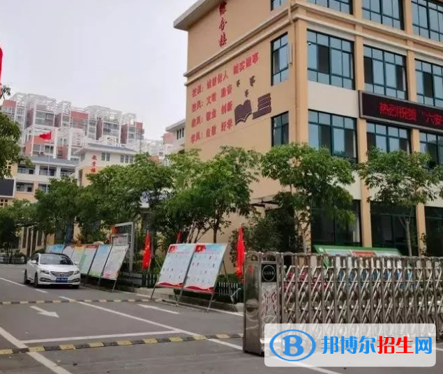 六安市金安職業(yè)學(xué)校怎么樣、好不好