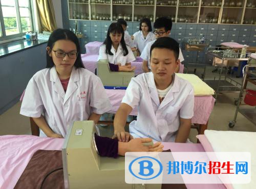 廣州2021年讀衛(wèi)?？梢钥即髮W(xué)嗎