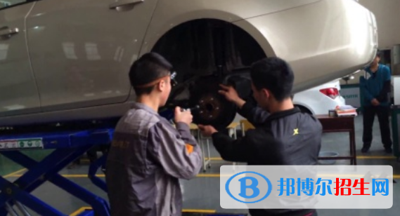貴州2021年初中生學汽修學校怎么樣