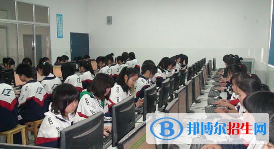 貴州2021年初中生能讀什么計(jì)算機(jī)學(xué)校
