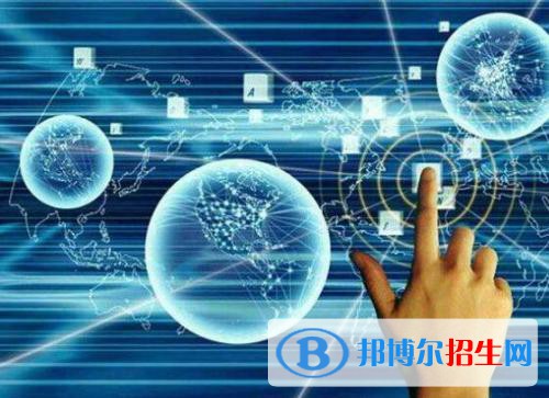 貴州2021年初中生可以去讀什么計算機學校?初中生畢業(yè)之后一般都是有兩條路可以選擇，一條路是上高中，一條路是上中專，而中專的職業(yè)學校又有很多的專業(yè)，所以，同學們你自己可以選擇的方面還是比較廣的，而對于想要就讀計算機專業(yè)的同學們來說，計算機專業(yè)的學校也多，小編就來給同學們整理一下。  貴陽市白云區(qū)職業(yè)技術(shù)學校 貴陽市白云區(qū)職業(yè)技術(shù)學校是1986年經(jīng)貴陽市人民政府批準創(chuàng)辦的一所培養(yǎng)中、初級技術(shù)人才的全日制公辦學校，是省級重點中等職業(yè)技術(shù)學校。  學校在全國大力發(fā)展職業(yè)教育的大背景下，在區(qū)委、政府的正確領(lǐng)導下，在各級教育主管部門的關(guān)心、指導下，從2008年開始使入發(fā)展的快車道，在以下七個方面取得了突破性的發(fā)展：  1、學校基礎(chǔ)能力得到不斷加強。學校由原來占地面積1.53萬平方米、建筑面積1.06萬平方米，有一個計算機實訓室，實訓設備總價值為18.3萬元。發(fā)展為占地面積共計16.3萬平方米、建筑面積達6萬平方米、各類實訓設備總價值達400余萬元的中等職業(yè)學校。  2、學校辦學規(guī)模得到不斷擴大。由學歷教育在校生人數(shù)為173人，職業(yè)技能培訓人數(shù)為年280人次的規(guī)模，發(fā)展為學歷教育在校生人數(shù)達4700人，職業(yè)技能培訓人數(shù)達年1600人次。  3、學校師資力量得到加強。學校由正式在冊教職工43人(其中原南湖中學教師)，外聘教師1人，發(fā)展為合并了白云區(qū)落刀初級職校、白云區(qū)成人文化技術(shù)學校后，擁有專兼職教師130人的大型中等職業(yè)學校。  計算機專業(yè)發(fā)展歷史 1946年2月14日，由美國軍方定制的世界上第一臺電子計算機“電子數(shù)字積分計算機”(ENIAC Eletro<em></em>nic Numerical Integrator And Calculator)在美國賓夕法尼亞大學問世了。 ENIAC是美國奧伯丁武器試驗場為了滿足計算彈道需要而研制成的。其主要發(fā)明人是電氣工程師普雷斯波·?？颂?J.Prespen Eckert)和物理學家約翰·莫奇勒(John W.Mauchly)博士。  這臺計算器使用了17840支電子管，大小為80英尺×8英尺，重達28t(噸)，功耗為170kW，其運算速度為每秒5000次的加法運算，造價為487000美元。ENIAC的問世具有劃時代的意義，表明電子計算機時代的到來。在以后60多年里，計算機技術(shù)以驚人的速度發(fā)展，在人類科技史上還沒有哪一個學科可以與電子計算機技術(shù)的發(fā)展速度相提并論。如2006年上市的Intel雙核心移動處理器Core 2 Duo，原件密度為150萬支晶體管，大小為90.3m㎡，重量幾乎可以忽略，功耗最多為31W，其運算速度為每秒216億次，造價僅為637美元。單從性能一項看就比ENIAC提高了約4000萬倍。難怪著名計算機科學家費里德里克·布魯克說：人類文明迄今，除計算機技術(shù)外，沒有任何一門技術(shù)的性能價格比能在30年內(nèi)增長6個數(shù)量級  小編給同學們整理了一所計算機專業(yè)的學校，這個學校是屬于公辦的，并且辦學的時間還是屬于比較長的，同學們?nèi)绻X得不錯的話可以到學校的詳細了解之后做報名的哦，不過建議在到學校之前最好有一個比較清楚的了解，同學們可以直接在網(wǎng)上留言等待老師的回訪，到時候老師會直接給同學們講解到的哦。