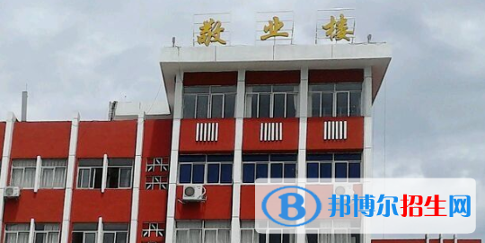 鷹潭職業(yè)技術(shù)學(xué)院2021年報(bào)名條件、招生要求、招生對(duì)象