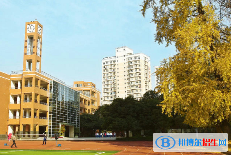 成都第八中學2021年排名