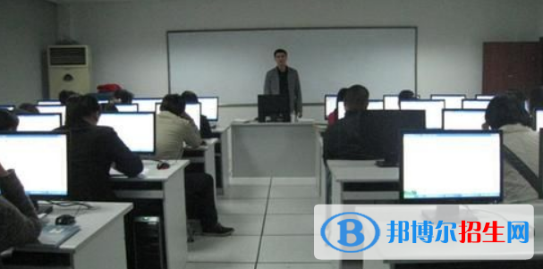 成都2021年讀電子商務(wù)學(xué)?？梢钥即髮W(xué)嗎