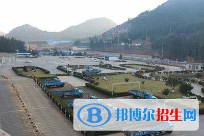 瀘西縣農(nóng)業(yè)機(jī)械化技術(shù)學(xué)校2021年學(xué)費(fèi)，收費(fèi)怎么樣