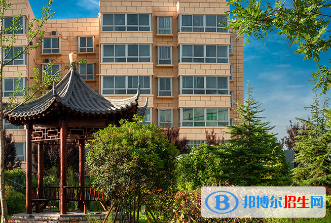 成都2021年男生讀中專學校學什么好