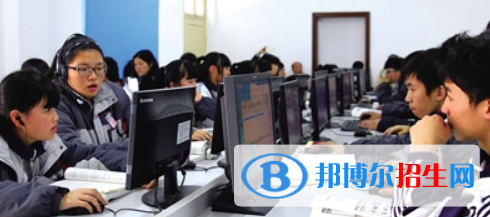 成都2021年電子商務(wù)學校好找工作嗎
