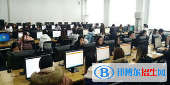 成都2021年電子商務(wù)學(xué)校學(xué)費多少