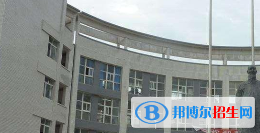 張瀾職業(yè)技術(shù)學(xué)校怎么樣、好不好