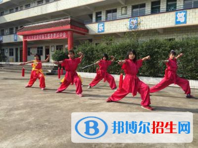 廣安市東方文武學(xué)校2021年學(xué)費(fèi)、收費(fèi)多少