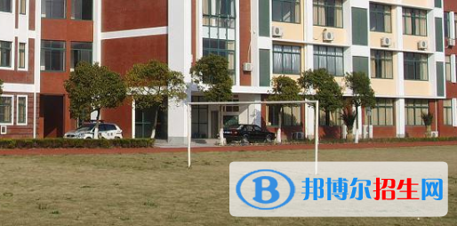 成都青蘇職業(yè)中專學(xué)校怎么樣、好不好