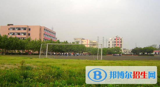 四川廣播電視中等專業(yè)學(xué)校2021年學(xué)費、收費多少