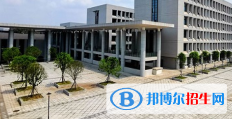 滎經(jīng)縣職業(yè)高級(jí)中學(xué)怎么樣、好不好