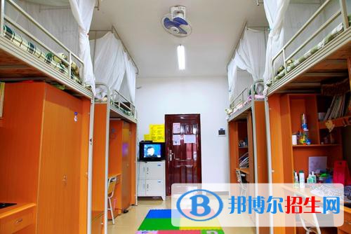 四川應用技術(shù)職業(yè)學院五年制大專學校2021年宿舍條件