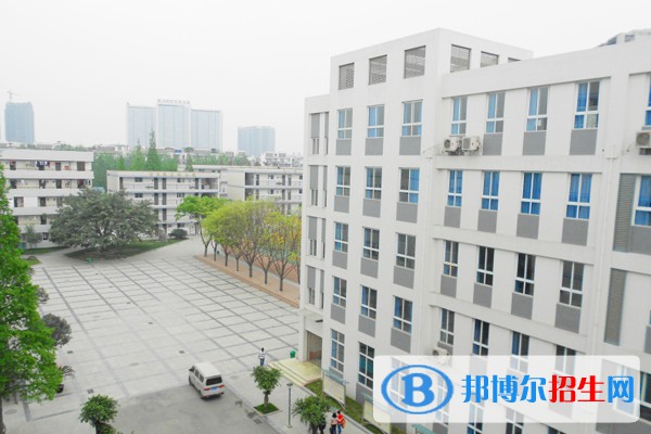 云南三鑫職業(yè)技術(shù)學(xué)院五年制大專(zhuān)2021年招生代碼