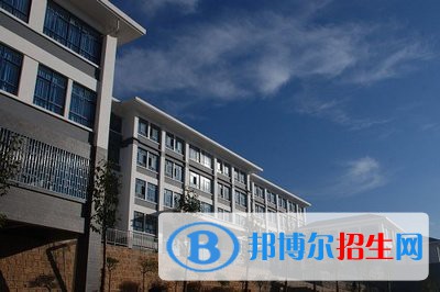 昆明鐵道職業(yè)技術(shù)學(xué)院五年制大專(zhuān)網(wǎng)站網(wǎng)址 