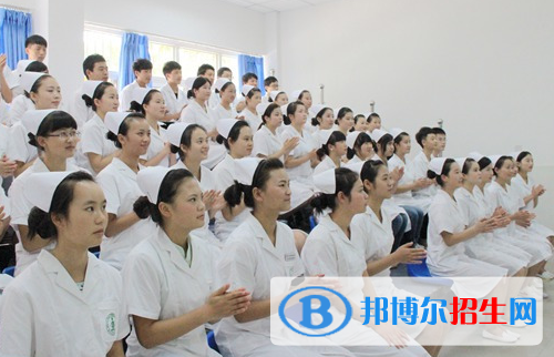 棗莊煤炭衛(wèi)生學(xué)校2021年報名條件、招生要求、招生對象