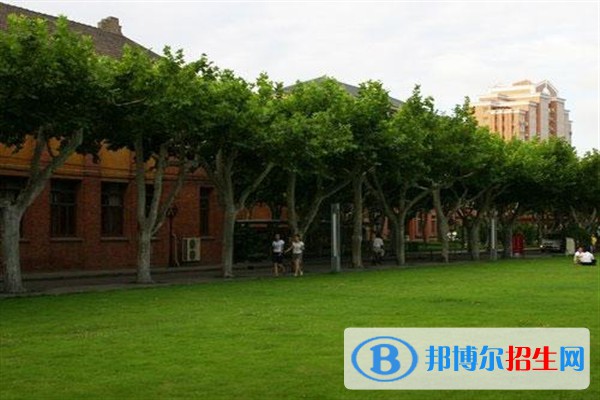 北京一輕技術(shù)學(xué)校怎么樣、好不好