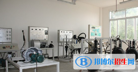 貴陽2021年初中生上汽修學(xué)校