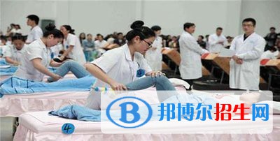 云南2021年衛(wèi)校中專升大?？际裁? width=