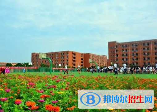 成都2021年女生中專(zhuān)學(xué)什么專(zhuān)業(yè)好找工作