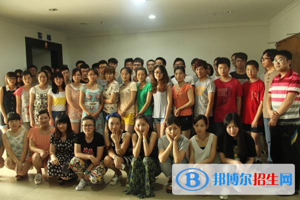 廣西2021年女生中專學(xué)什么好