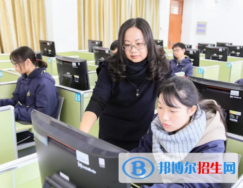 貴陽2021年女生讀計算機學校好不好