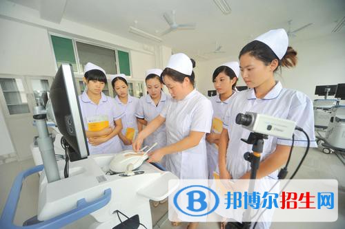 四川2021年哪家護理學(xué)校好