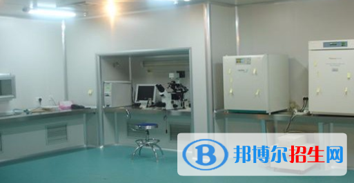 安徽省醫(yī)藥技工學(xué)校2021年報名條件、招生要求、招生對象 