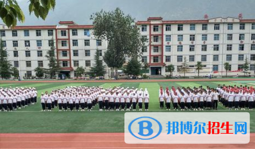 甘肅2021年中專學(xué)費(fèi)多少