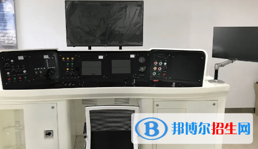 貴陽(yáng)2021年男生讀什么軌道交通學(xué)校好