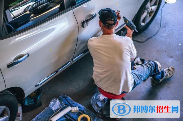 廣州2021年初中生報什么汽修學校最好