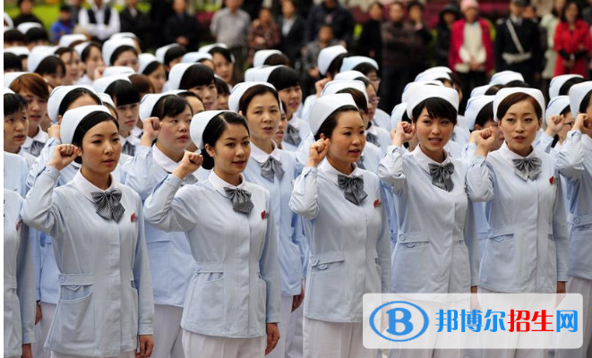 陜西2021年讀衛(wèi)?？梢钥即髮W(xué)嗎