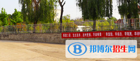 成都2021年學(xué)護理學(xué)校哪個學(xué)校好