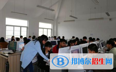 浙江2021年讀計(jì)算機(jī)學(xué)校讀什么專業(yè)好