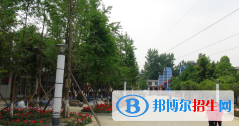 成都2021年護理學校要讀幾年