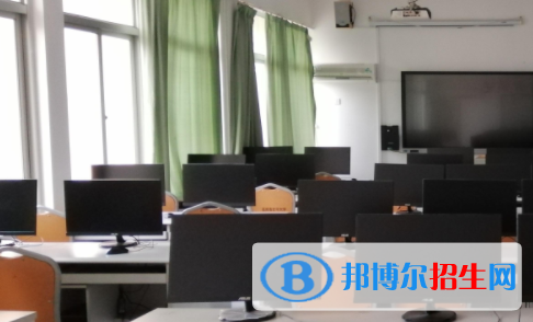 杭州2021年哪個學(xué)校有計算機(jī)學(xué)校