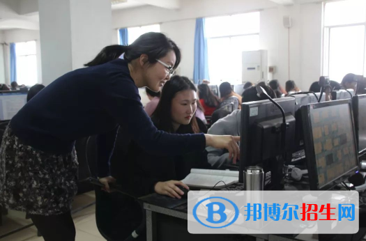杭州2021年計算機學(xué)校什么專業(yè)適合女生