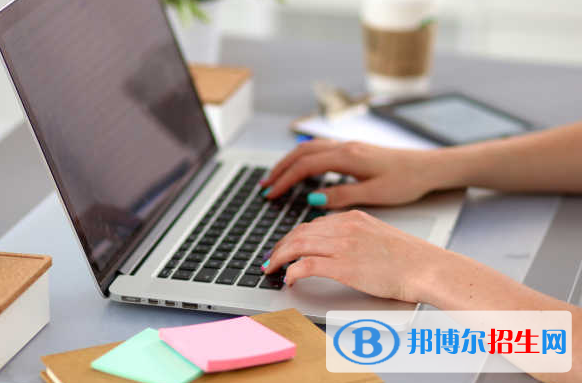 杭州2021年女生讀計算機學(xué)校