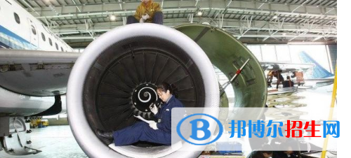 蘭州2021年航空服務(wù)學校好的大專有哪些