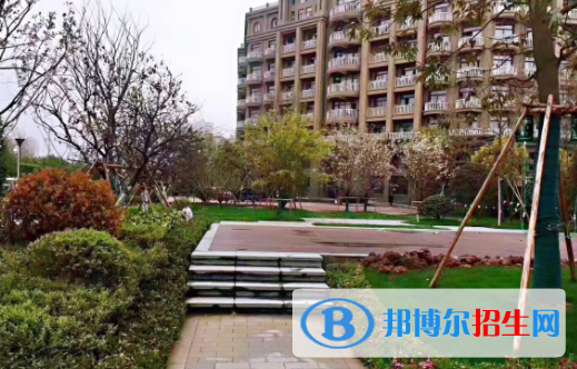 浙江新世紀經(jīng)貿(mào)專修學(xué)院