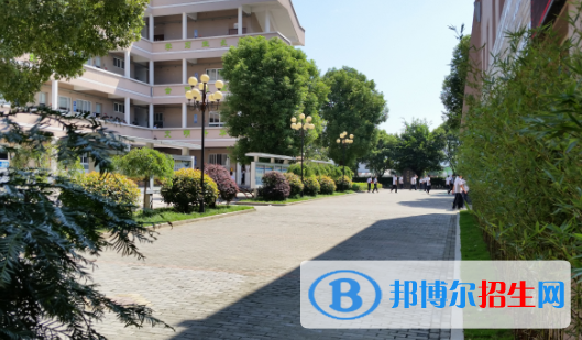 龍灣區(qū)職業(yè)技術(shù)學(xué)校教育集團
